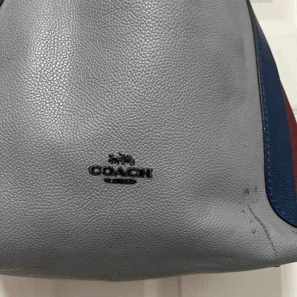 Beautiful Coach Tote Bag, perfect for fall! - Picture 2 of 11